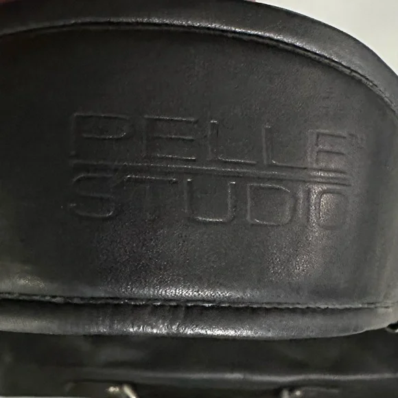 PELLE STUDIO -GENUINE BLACK LEATHER MESSENGER BAG